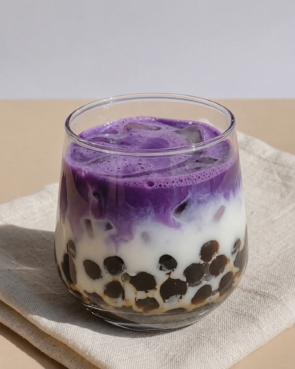 Recette de bubble tea ube – boba au taro pourpre avec des perles de tapioca | Ube Nolia