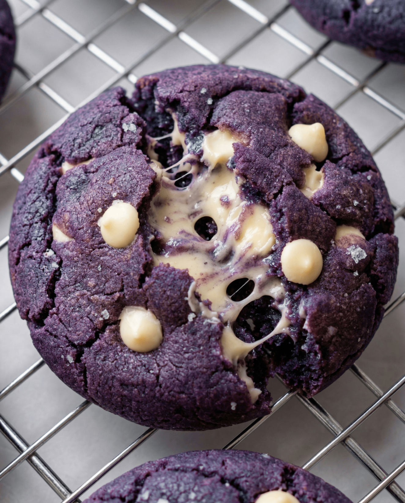 Recette de cookies à l'ube et chocolat blanc